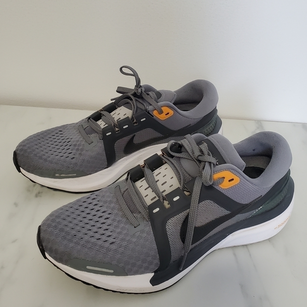 Nike Men's Air Zoom Vomero 16 - Picture 3 of 6